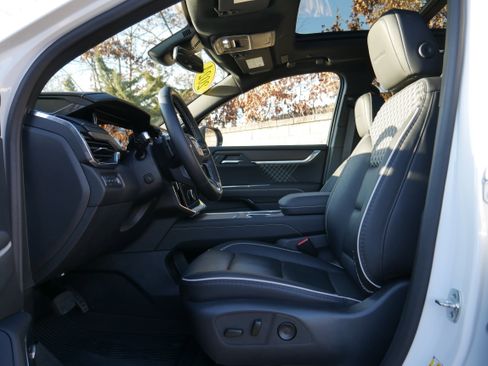 Certified 2024 GMC Acadia Denali image 14