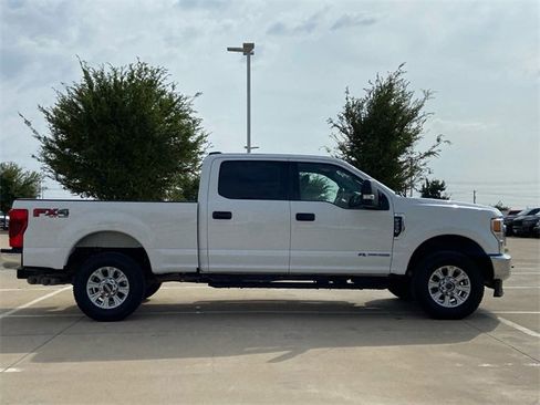 Used 2022 Ford F250 XLT w/ FX4 Off-Road Package image 8