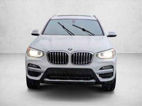 Used 2018 BMW X3 xDrive30i w/ Convenience Package image 2