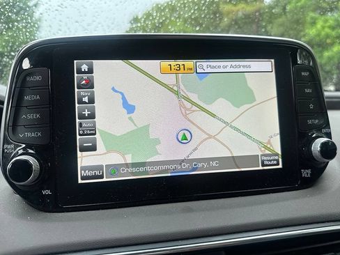 Used 2020 Hyundai Santa Fe Limited FWD image 12