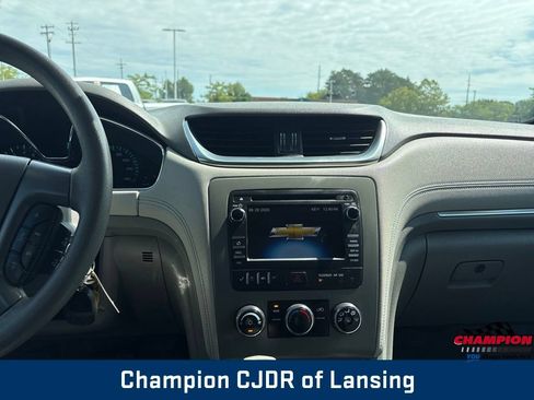 Used 2013 Chevrolet Traverse LS AWD/4WD image 3