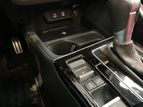 Certified 2025 Acura ADX A-Spec image 17