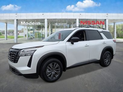 New 2026 Nissan Pathfinder SV
