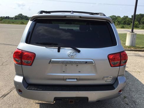Used 2016 Toyota Sequoia Limited AWD/4WD image 7