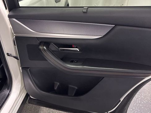 Used 2024 MAZDA CX-90 3.3 Turbo w/ Preferred Plus image 30