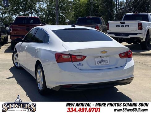 Used 2022 Chevrolet Malibu LS FWD image 40