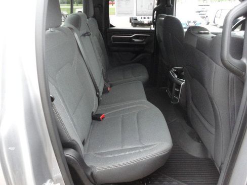 Used 2021 RAM 1500 Big Horn image 17