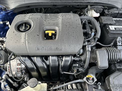 Certified 2024 Kia Forte LXS w/ LXS Technology Package FWD image 17