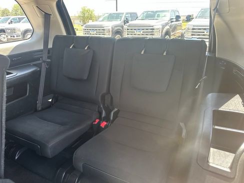 Used 2019 Toyota 4Runner SR5 AWD/4WD image 21