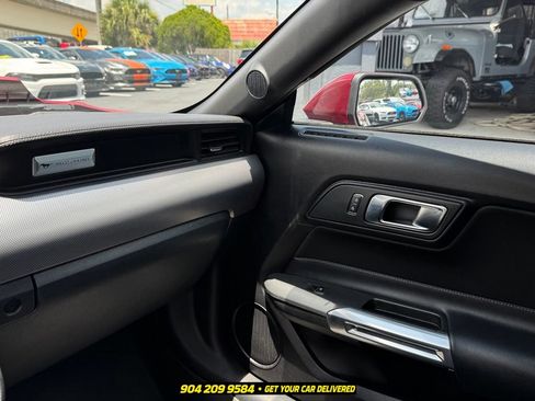 Used 2018 Ford Mustang GT RWD image 20