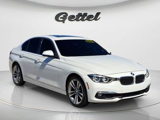 Used 2018 BMW 330i Sedan video 2