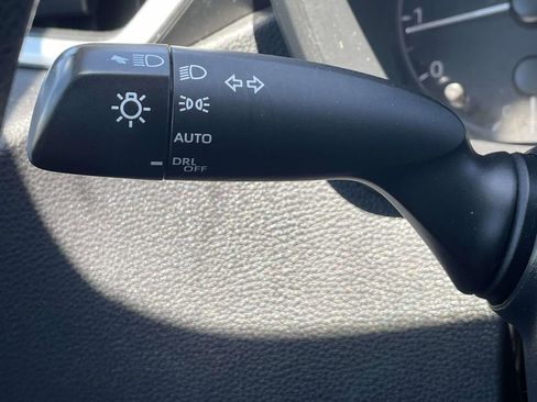 Used 2024 Toyota Corolla LE FWD image 30