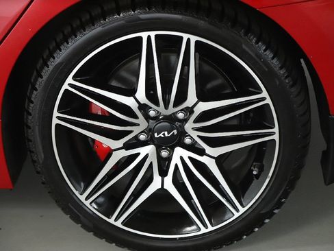 Used 2023 Kia Stinger GT2 AWD/4WD image 42