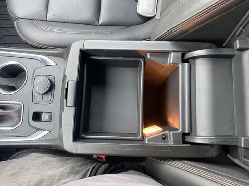 Certified 2022 Chevrolet Traverse RS w/ LPO, Floor Liner Package image 15