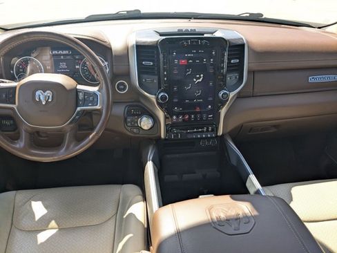 Used 2020 RAM 1500 Laramie image 17