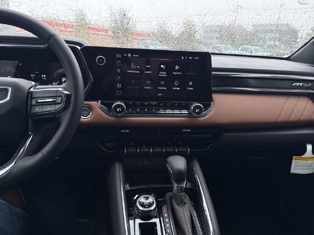 New 2026 GMC Canyon AT4 w/ AT4 Premium Package AWD/4WD image 20