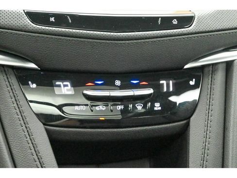 Used 2024 Cadillac XT5 Premium Luxury w/ LPO, Floor Liner Package AWD/4WD image 46
