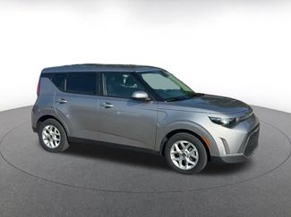 Used 2025 Kia Soul LX w/ LX Technology Package FWD video 2