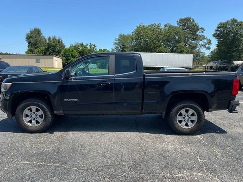 Used 2017 Chevrolet Colorado W/T w/ WT Convenience Package RWD image 19
