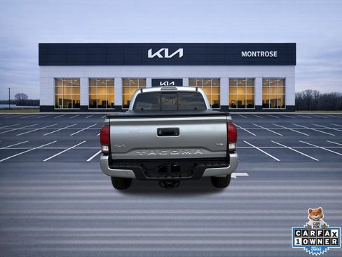 Used 2023 Toyota Tacoma SR AWD/4WD image 6