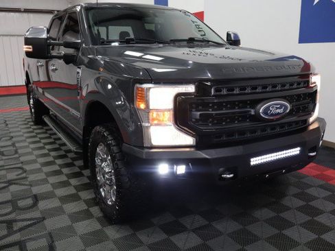 Used 2021 Ford F350 Lariat w/ Lariat Ultimate Package AWD/4WD image 28