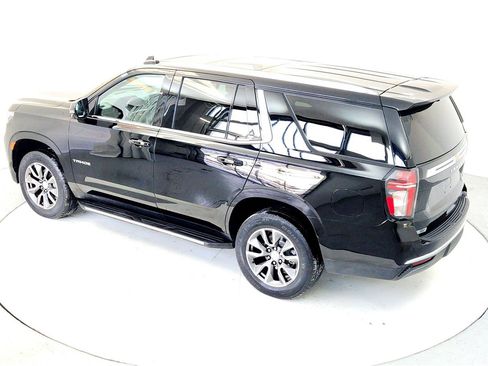 Used 2022 Chevrolet Tahoe LT w/ Luxury Package image 16