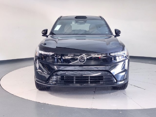 Used 2025 Volvo EX90 Ultra w/ Protection Package Premier AWD/4WD image 9