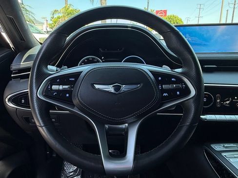 Used 2022 Genesis GV70 3.5T Sport w/ Sport Prestige Package AWD/4WD image 21