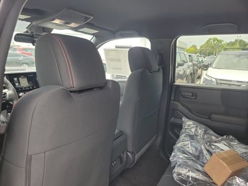 New 2026 Nissan Frontier PRO-4X w/ Pro-4x Convenience Package AWD/4WD image 8