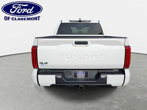 Used 2024 Toyota Tundra SR5 w/ SR5 Convenience Package AWD/4WD image 17