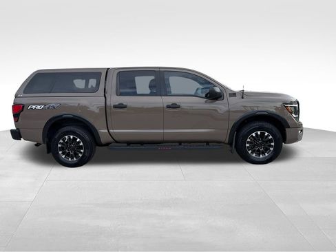 Used 2021 Nissan Titan PRO-4X w/ Off Road Protection Package AWD/4WD image 9
