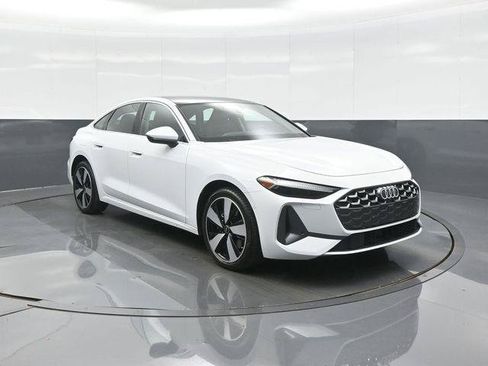 Used 2025 Audi A5 2.0T Premium Plus w/ Premium Plus AWD/4WD image 4