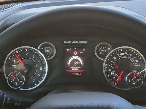 Used 2025 RAM 1500 Big Horn AWD/4WD image 25