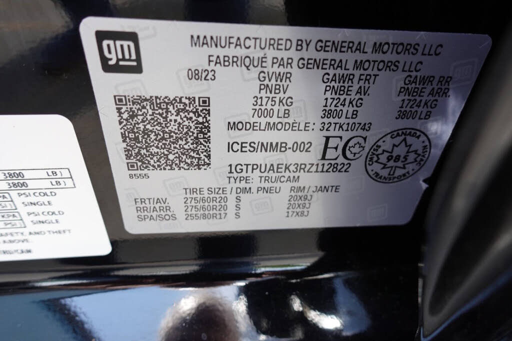 Used 2024 GMC Sierra 1500 Pro w/ Graphite Edition AWD/4WD image 19