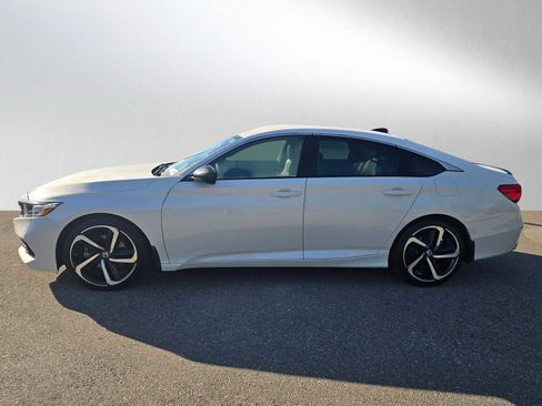 Used 2022 Honda Accord Sport image 6