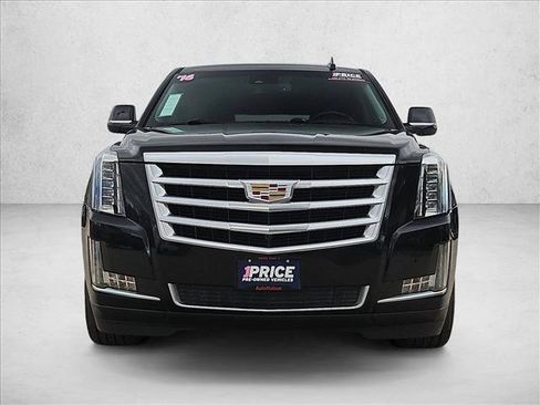 Used 2016 Cadillac Escalade ESV Luxury AWD/4WD image 2