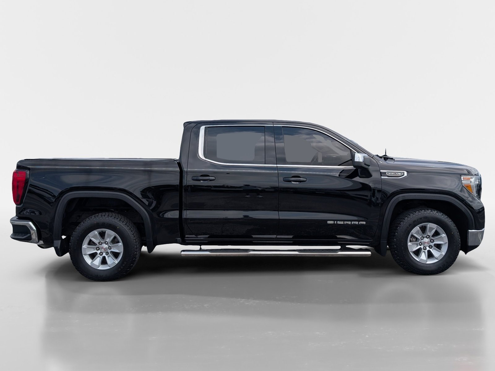 Used 2019 GMC Sierra 1500 SLE w/ Trailering Package RWD image 3