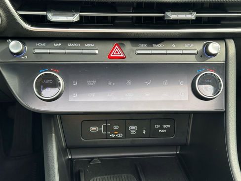 Used 2026 Hyundai Sonata Limited image 40