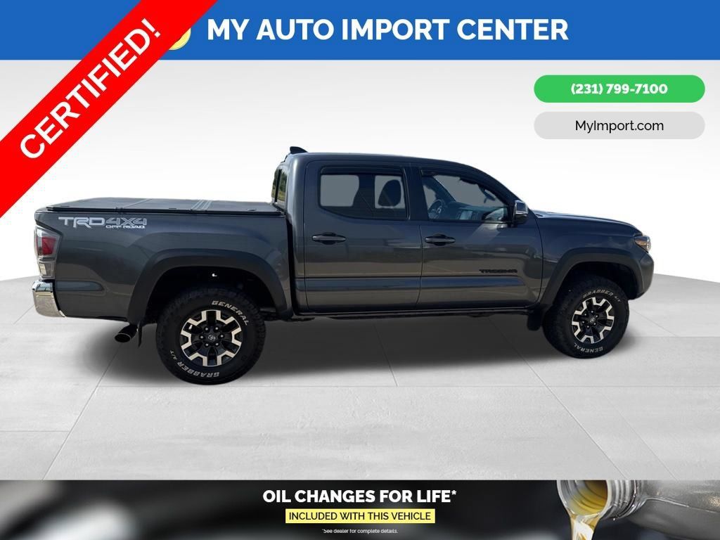 Certified 2023 Toyota Tacoma TRD Off-Road AWD/4WD image 8