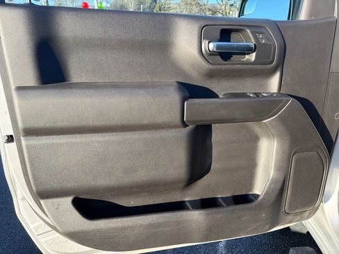 Used 2022 GMC Sierra 1500 Pro w/ Convenience Package image 10