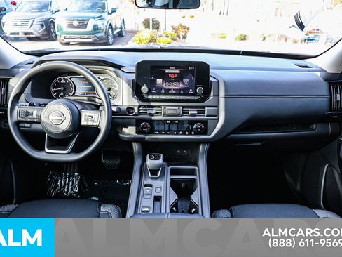 Certified 2025 Nissan Pathfinder S image 27