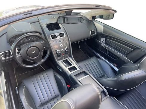 Used 2016 Aston Martin DB9 GT image 28