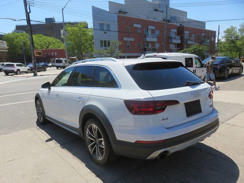 Used 2018 Audi A4 2.0T allroad Premium Plus AWD/4WD image 5