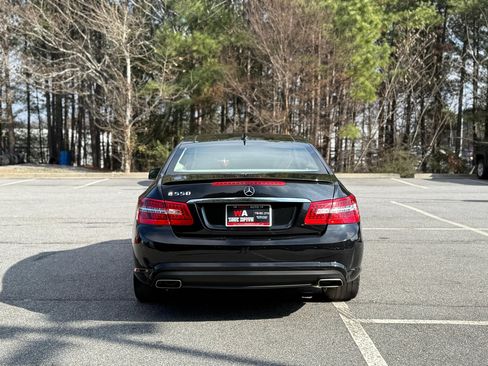 Used 2011 Mercedes-Benz E 550 E550 Coupe image 5