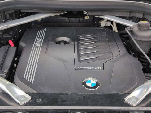 Used 2019 BMW X5 xDrive40i w/ Premium Package 2 AWD/4WD image 15