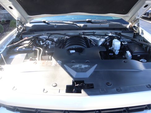 Used 2018 Chevrolet Silverado 1500 Custom w/ Custom Value Package image 29