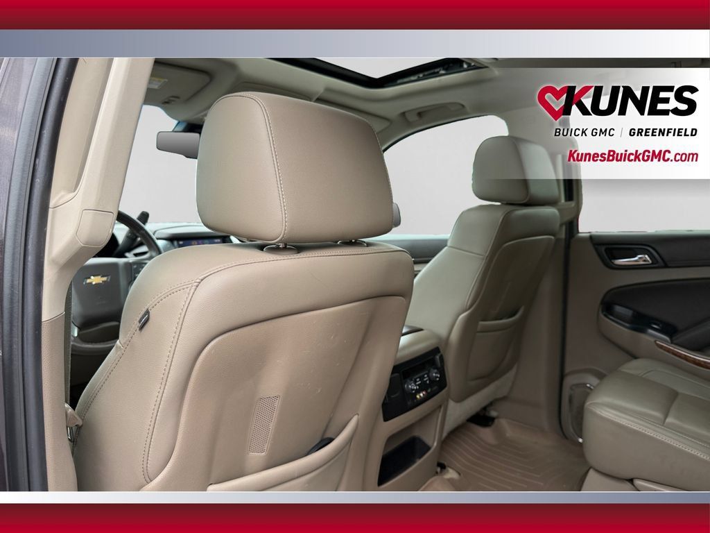 Used 2015 Chevrolet Suburban LTZ AWD/4WD image 14