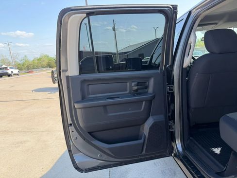 Used 2012 RAM 1500 Express w/ ST Popular Equipment Group image 35