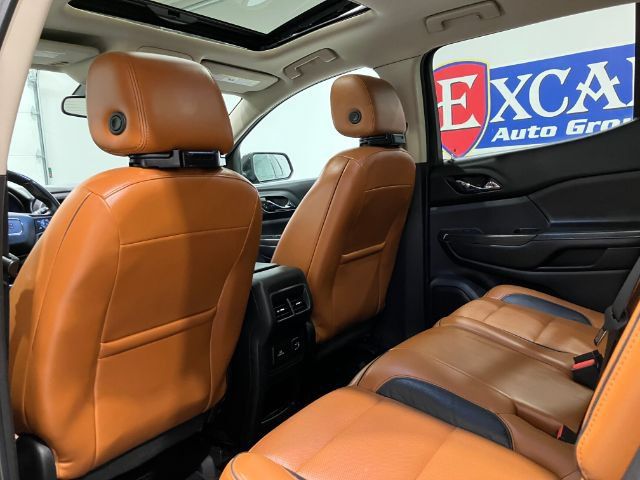 Used 2017 GMC Acadia SLT AWD/4WD image 50