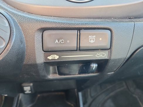 Used 2009 Honda Fit image 20